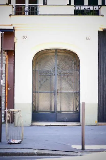 Charmant Studio Parisien Au Coeur Du 15E Arrondissement Fransa